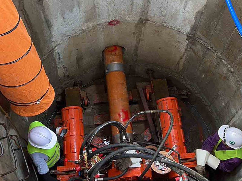 img of 菲律賓螺旋頂管機施工現(xiàn)場